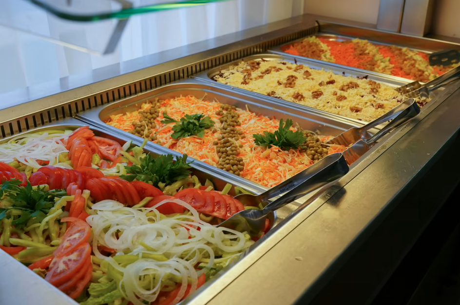 IP RUSSIA в Сочи – языковой лагерь, Краснодарский край, Сочи. Путевки в детский лагерь на 2026 год, фото питания 7