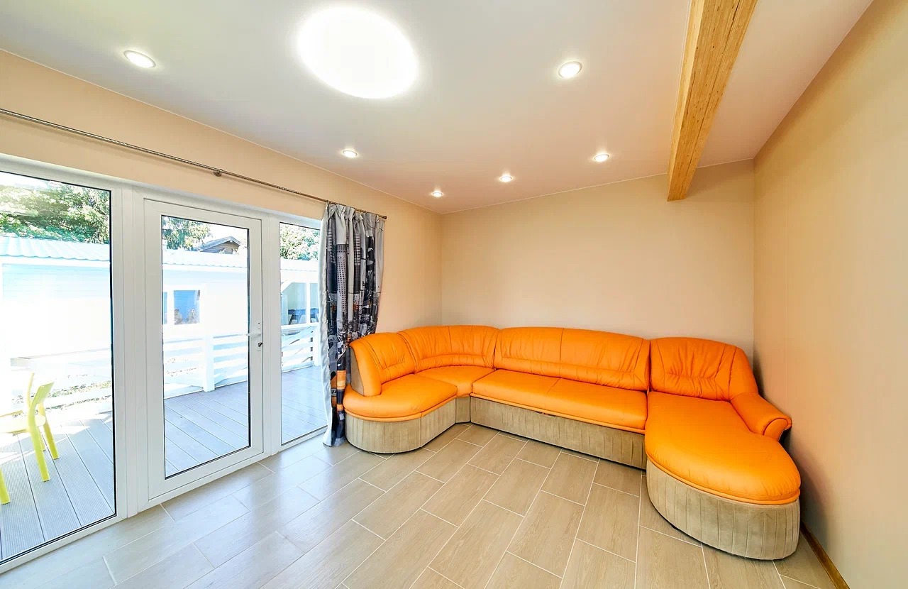 Творческие каникулы для девочек Little Stars – творческий лагерь, Ленинградская обл., Рощино. Путевки в детский лагерь на 2026 год, фото размещения 8