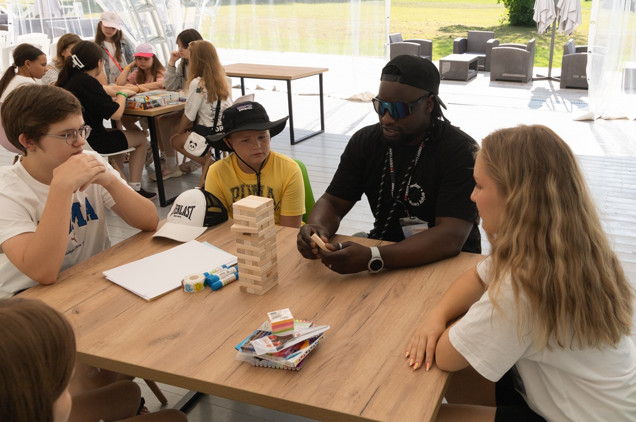 Enjoy Camp English Салют – языковой лагерь, Московская обл., Домодедово. Путевки в детский лагерь на 2026-2027 год, фото программы 3