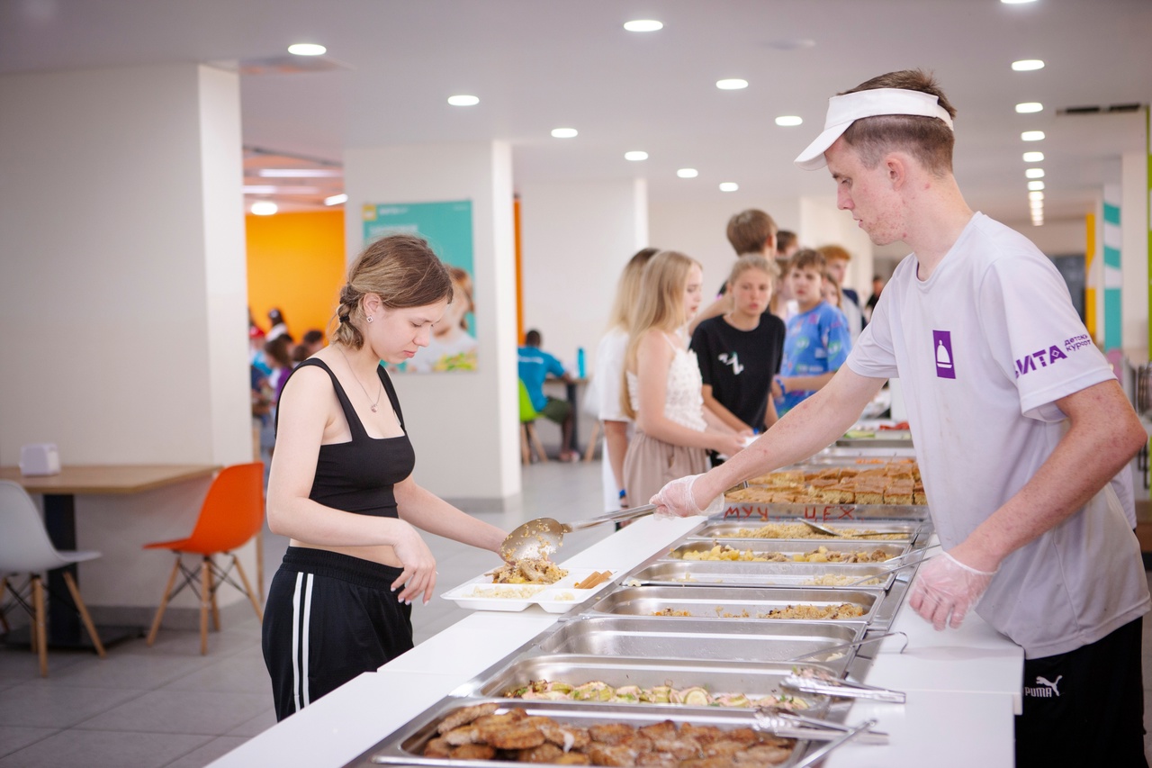 Enjoy Camp English Салют – языковой лагерь, Московская обл., Домодедово. Путевки в детский лагерь на 2026-2027 год, фото питания 14