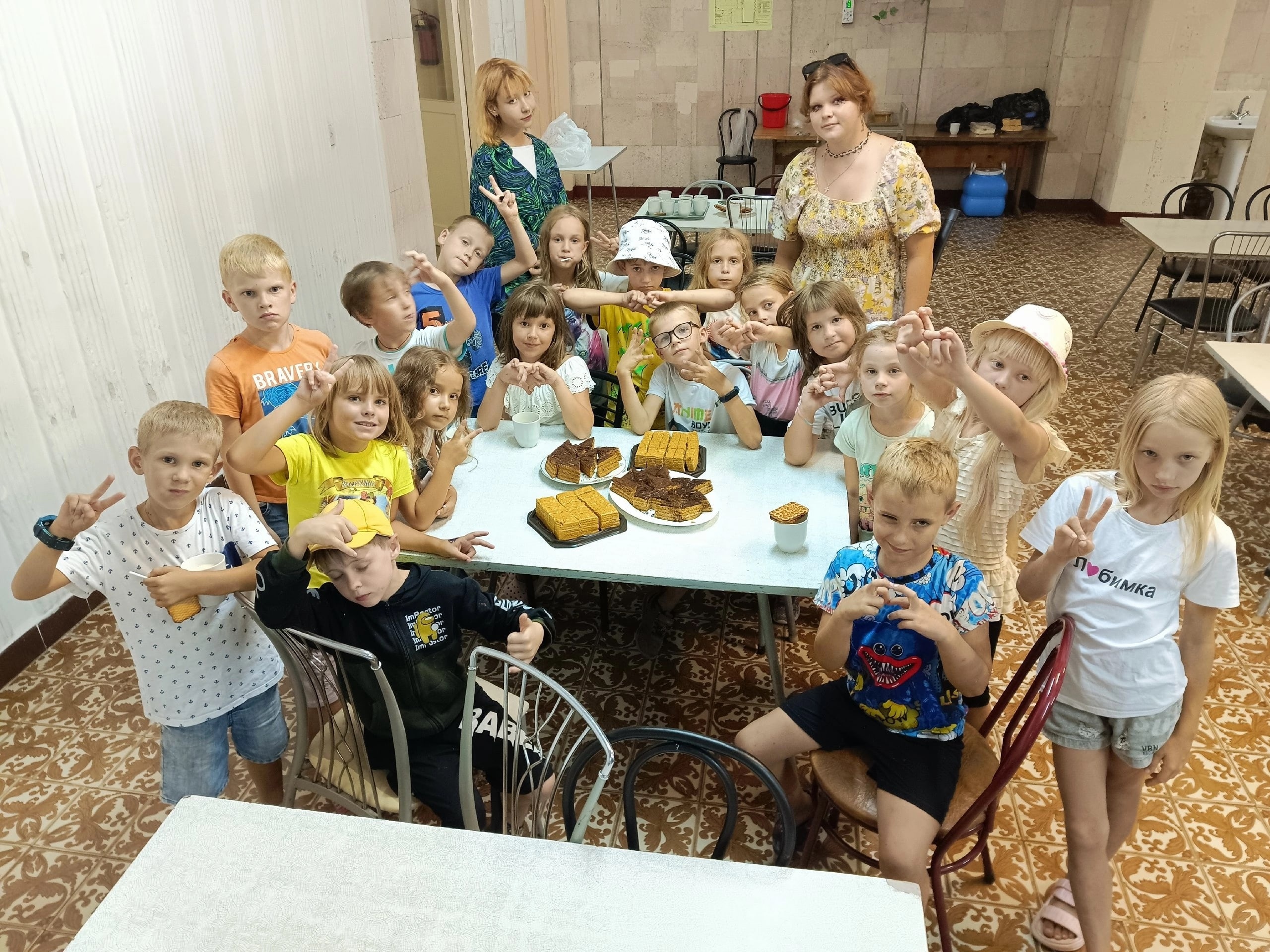 Алькадар – оздоровительный лагерь, Крым, Севастополь. Путевки в детский лагерь на 2024 год, фото питания 11