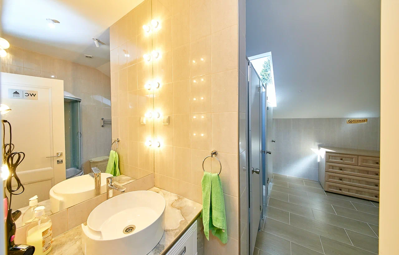 Творческие каникулы для девочек Little Stars – творческий лагерь, Ленинградская обл., Рощино. Путевки в детский лагерь на 2026 год, фото размещения 12