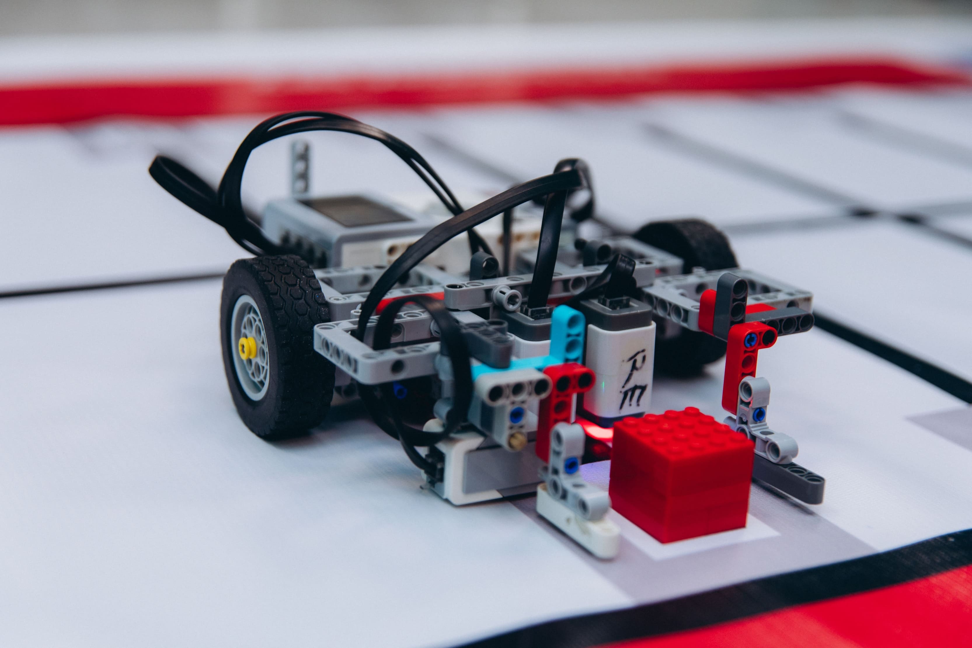 IT-лагерь RoboEducation – городской лагерь, Челябинск, 3 филиала. Путевки в детский лагерь на 2026 год, фото 8