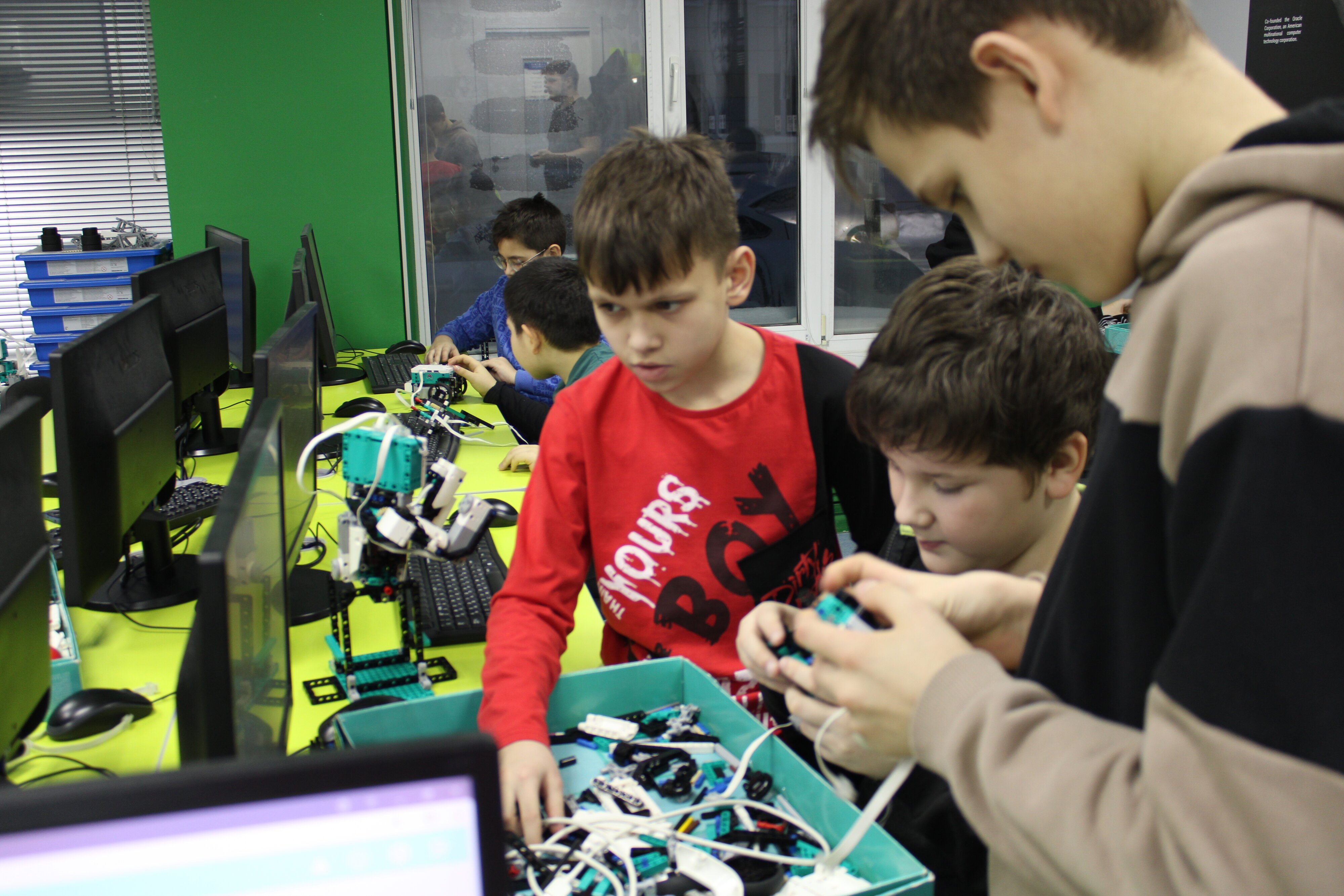 «Летний IT клуб Академии ТОП в Сургуте», г. Сургут.