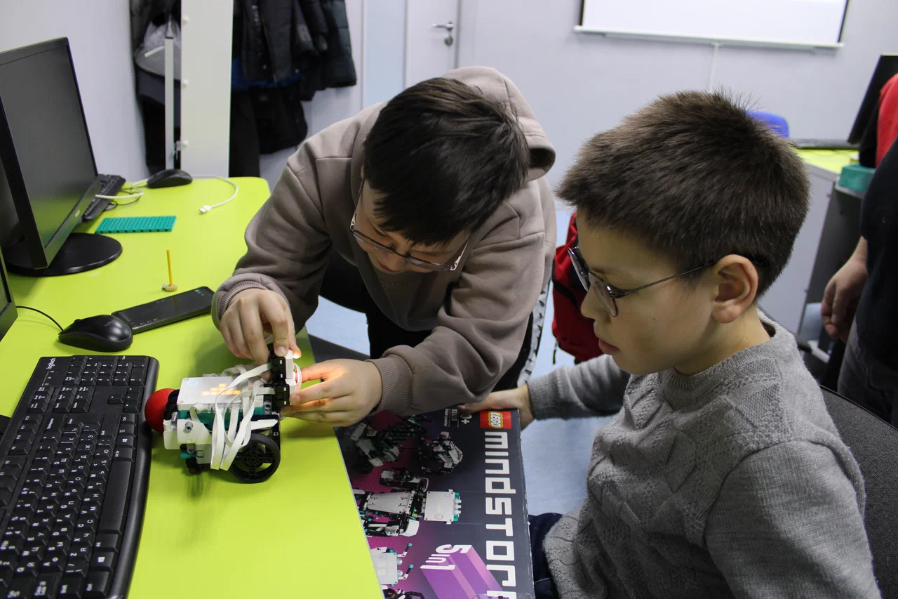 «Академия ТОП Сургут», г. Сургут – 1.