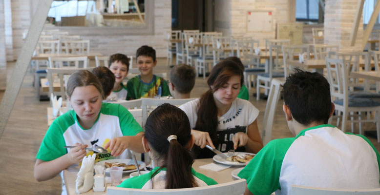 «Лагерь Командор» – Детский научный лагерь в Калужской области, фото питания 2