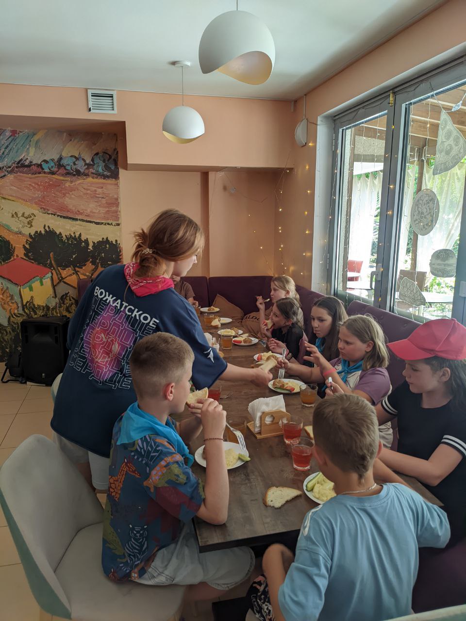 Активные каникулы Ялта – детская программа, Крым, Ялта. Путевки на детские программы на 2026 год, фото питания 1