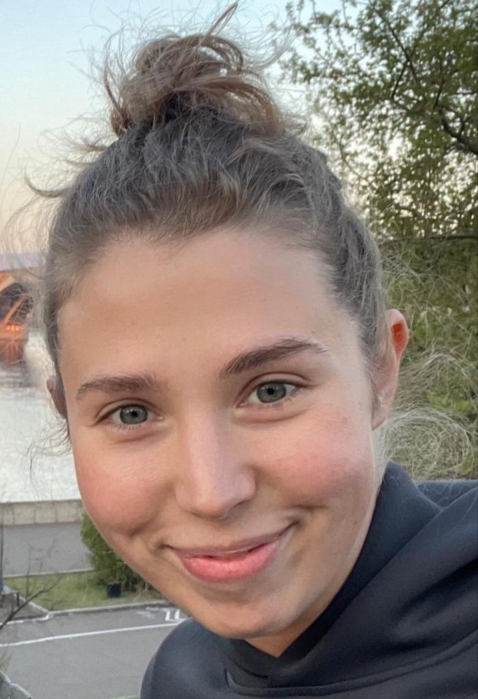 Miss Tonya - Amber Camp. Семейный английский лагерь – семейный лагерь, Калининградская обл., Куршская коса. Путевки в детский лагерь на 2025-2026 год