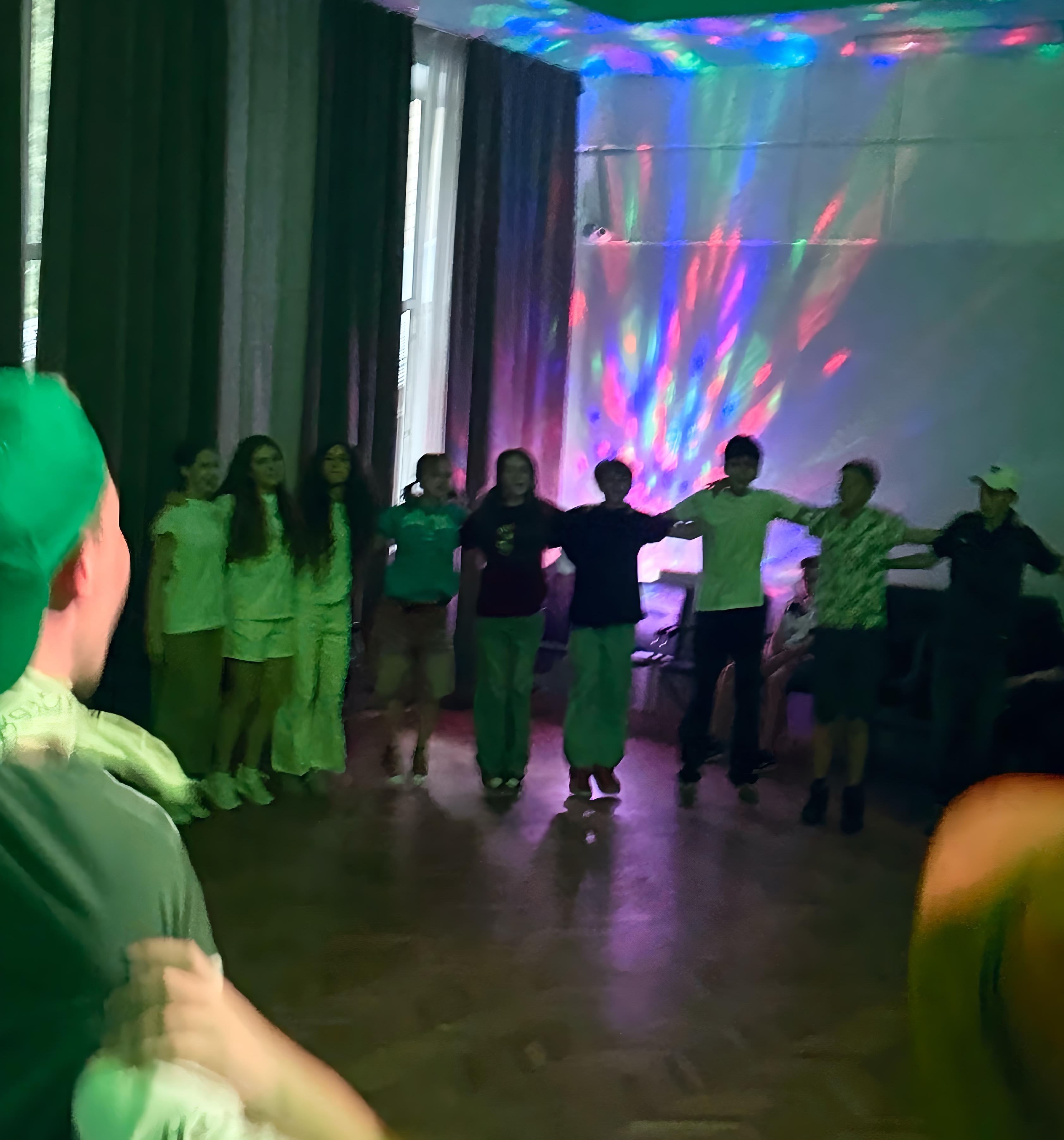 Планета Английского – языковой лагерь, Московская обл., Пушкинский р-н. Путевки в детский лагерь на 2026 год, фото программы 11