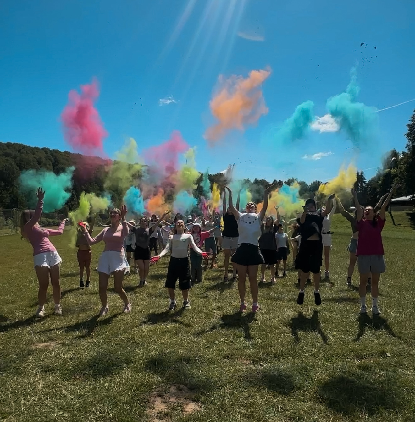 Моменты – детский лагерь, Московская обл., Звенигород. Путевки в детский лагерь на 2026 год, фото программы 1