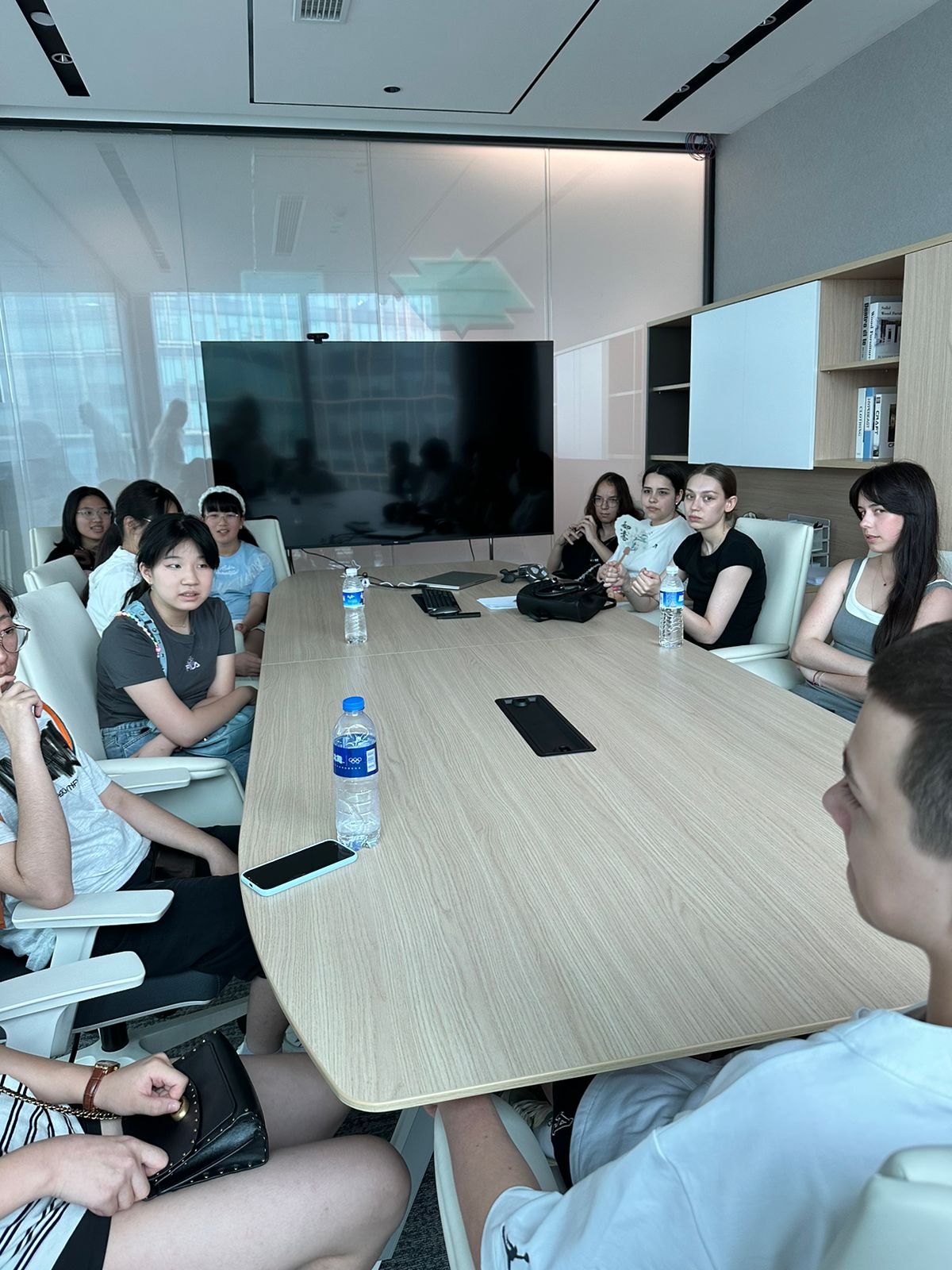 Языковой лагерь JP Шанхай весна – языковой лагерь, Китай, Шанхай. Путевки в детский лагерь на 2026 год, фото обучения 1