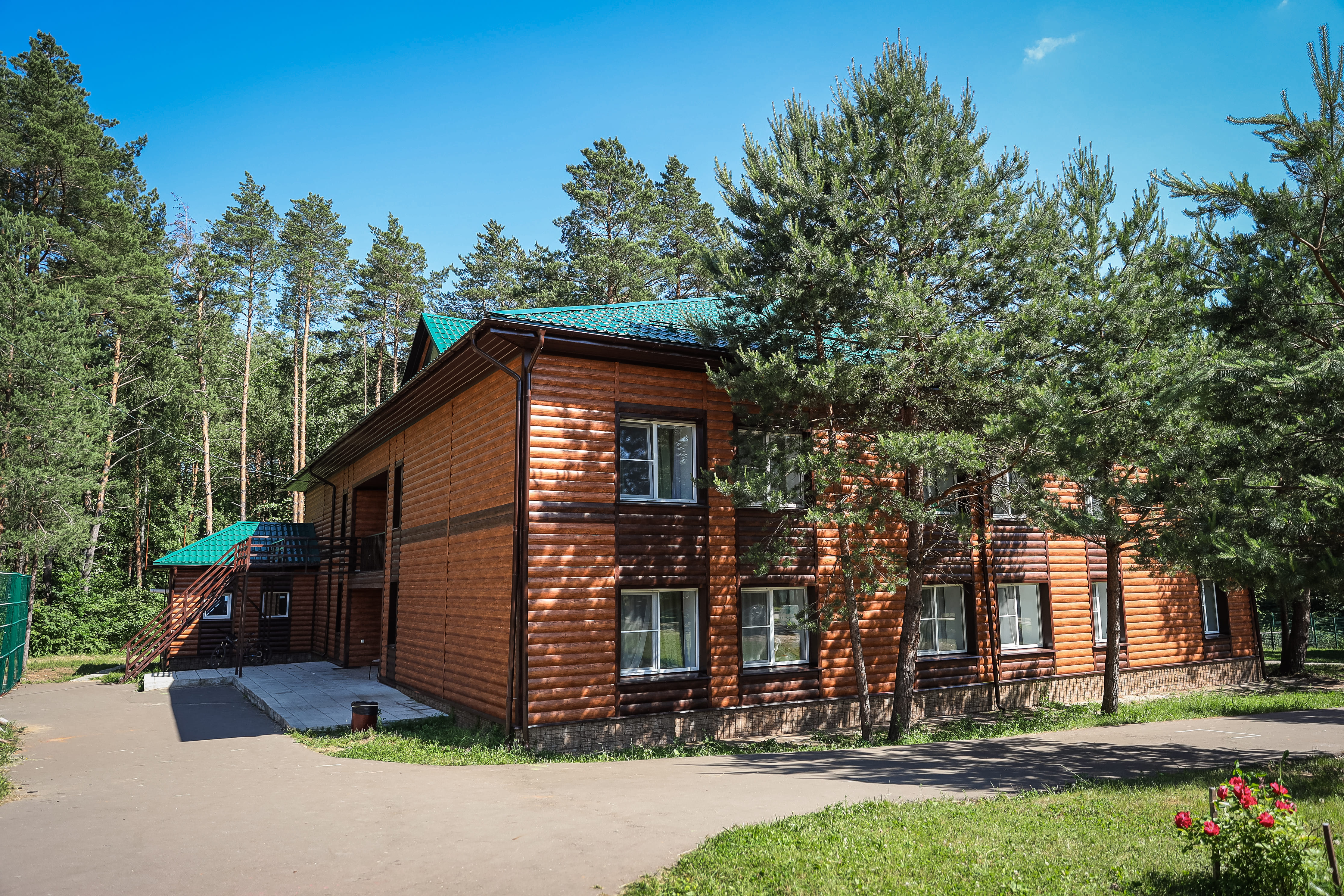 Enjoy Camp. Инкубатор изобретателей – образовательный лагерь, Калужская область, Жуковский район. Путевки в детский лагерь на 2024 год, фото размещения 5