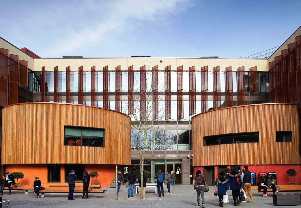 «Anglia Ruskin University», Великобритания, Кембридж – 1.