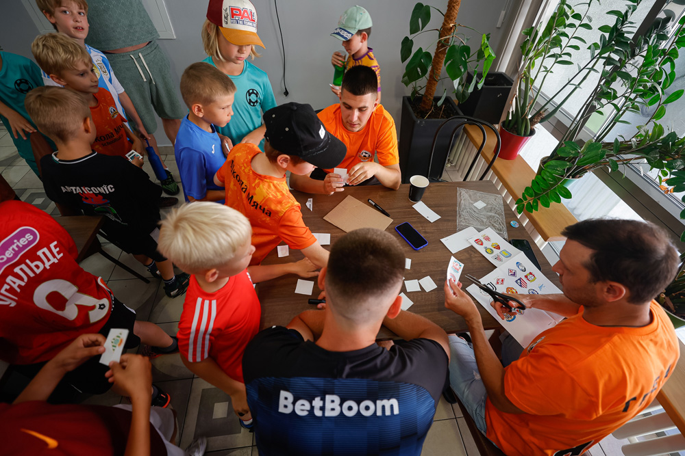 Школа мяча. Футбольный дневной кэмп Кузьминки – детская программа, Москва, м. Кузьминки. Путевки на детские программы на 2026 год, фото программы 5