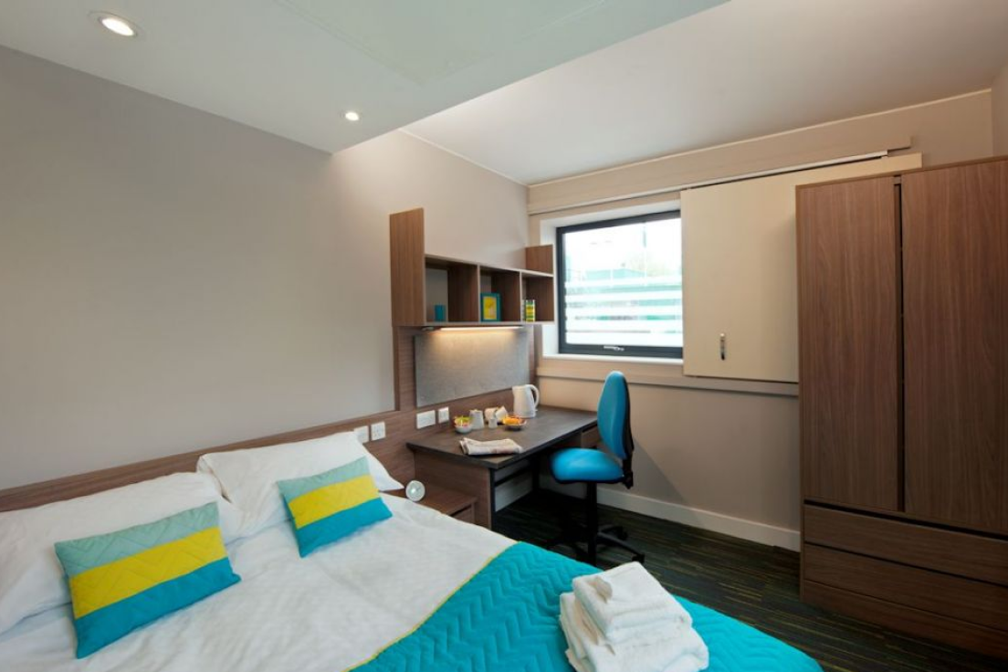 Oxford Camp Liverpool & London – языковой лагерь, Великобритания, Ливерпуль. Путевки в детский лагерь на 2026 год, фото размещения 1