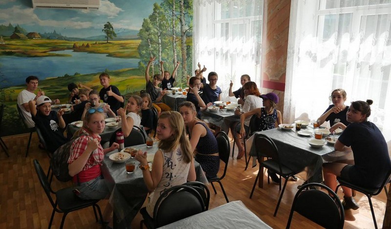 Кинолагерь Лучкино в Мещере – творческий лагерь, Рязанская область, Клепиковский район. Путевки в детский лагерь на 2024 год, фото питания 1
