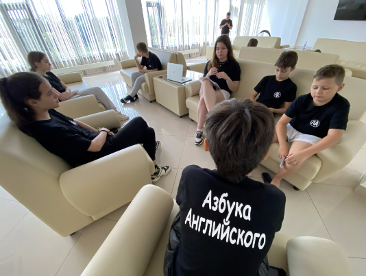 Азбука Английского языка Подмосковье – языковой лагерь, Московская обл., 2 локации. Путевки в детский лагерь на 2026-2027 год, фото программы 3