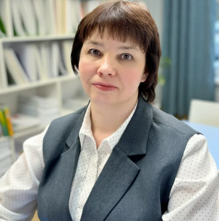 Любовь Владимировна - Летние каникулы в Дениум школе – детская программа, Москва, 2 локации. Путевки на детские программы на 2026 год