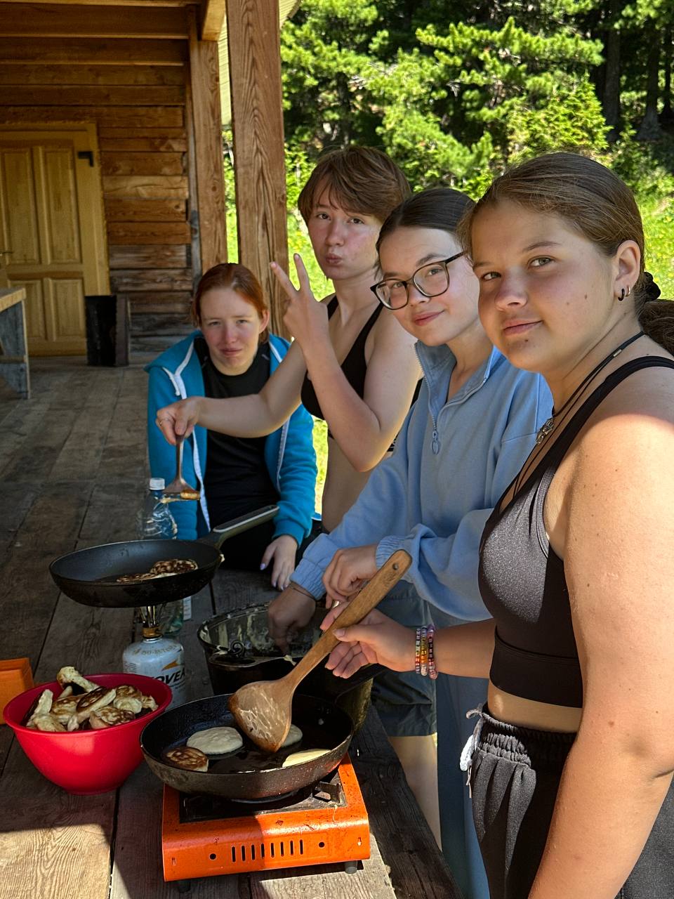Altai Spirits. Туристическая программа – туристический лагерь, Республика Алтай, Усть-Коксинский р-н. Путевки в детский лагерь на 2026 год, фото питания 2
