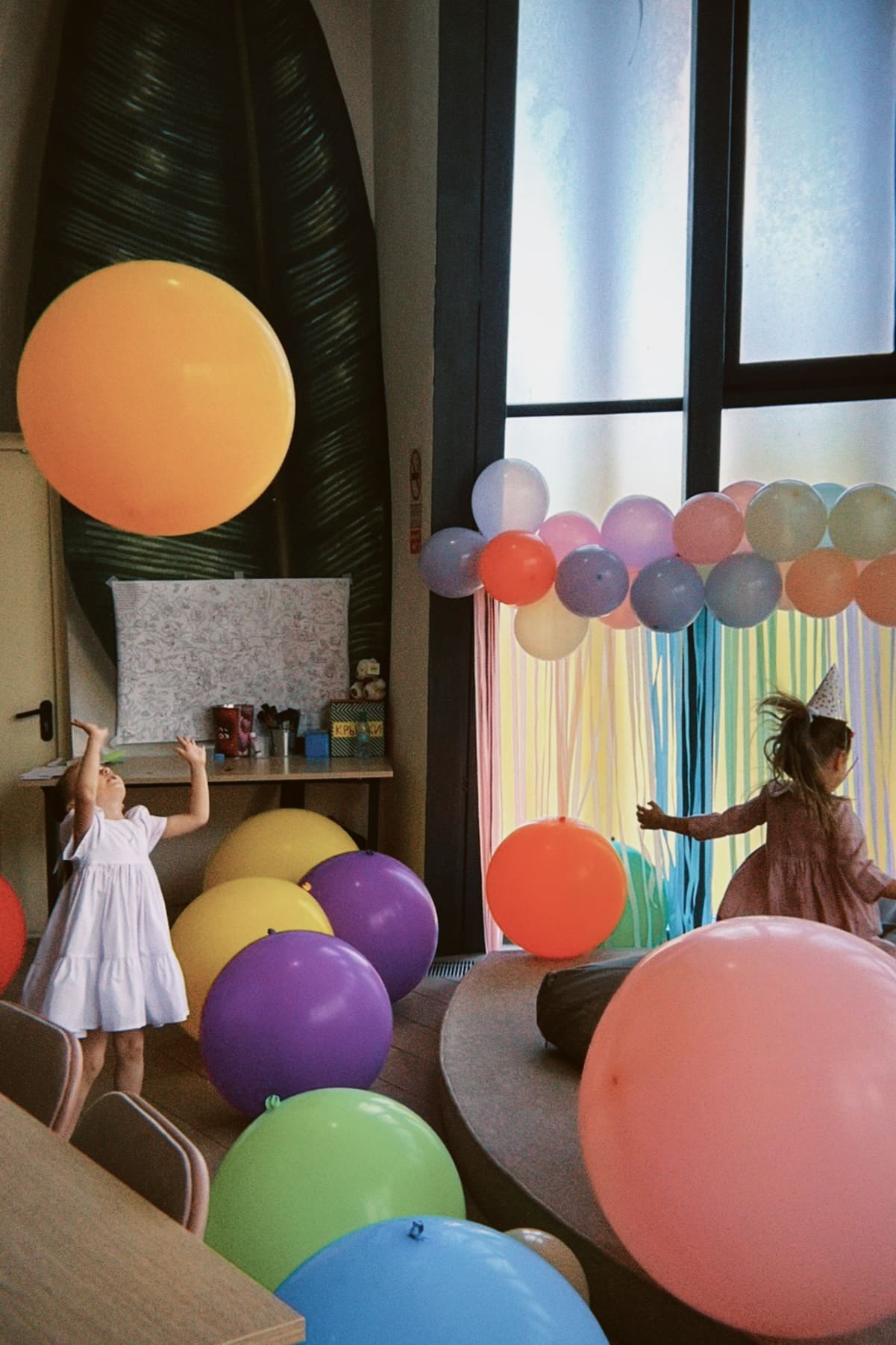 «Детский клуб Маугли Ленд в Московском зоопарке», Москва, м. Баррикадная – 6.