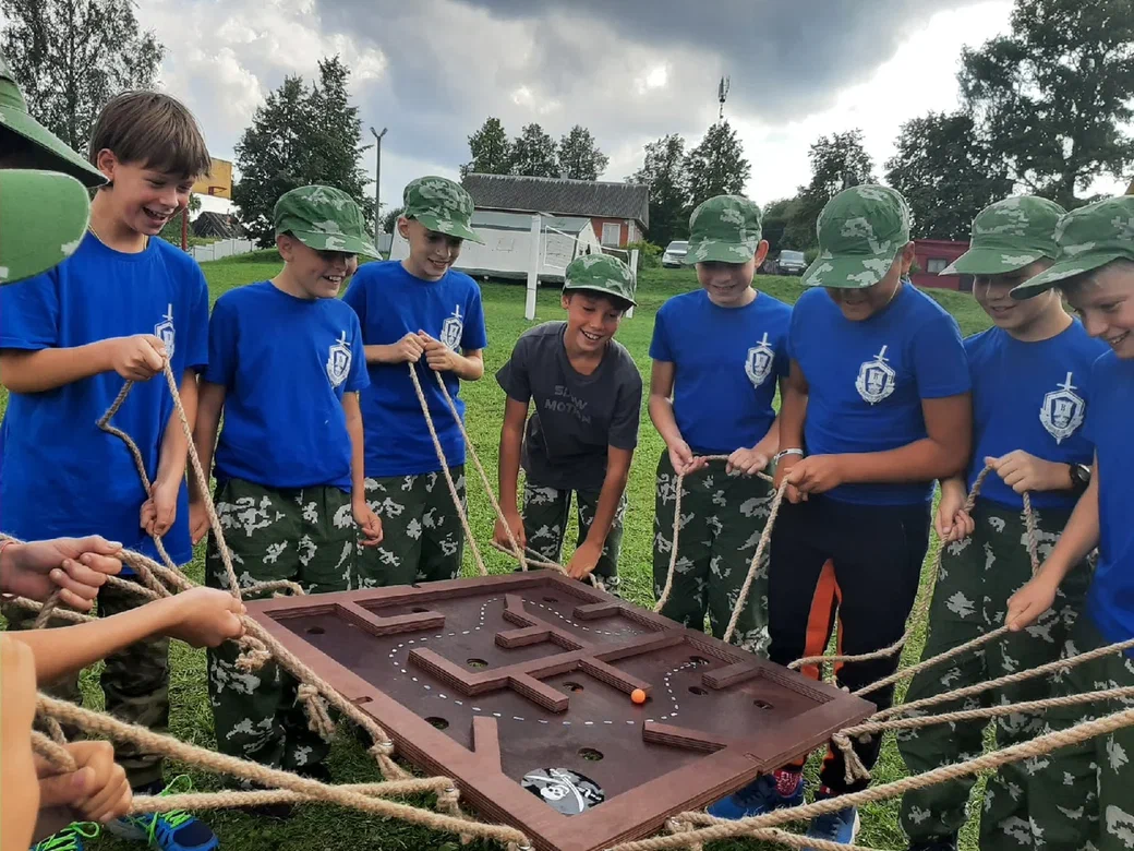 Вымпел-Шторм. Мухино – военно-патриотический лагерь, Тверская обл., Западнодвинский р-н. Путевки в детский лагерь на 2026 год, фото программы 12
