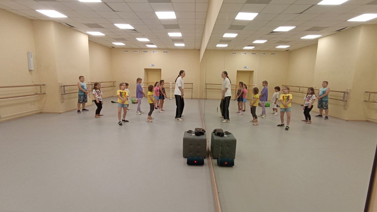 Точка Притяжения – городской лагерь, Москва, м. Народное ополчение. Путевки в детский лагерь на 2026 год, фото программы 2