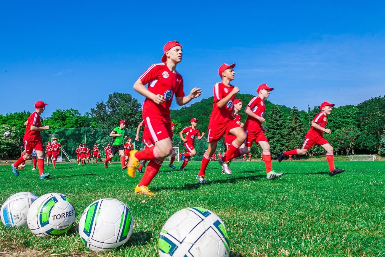 Орленок – лагерь на море, Туапсе, п. Новомихайловский. Путевки в детский лагерь на 2026 год, фото программы 1