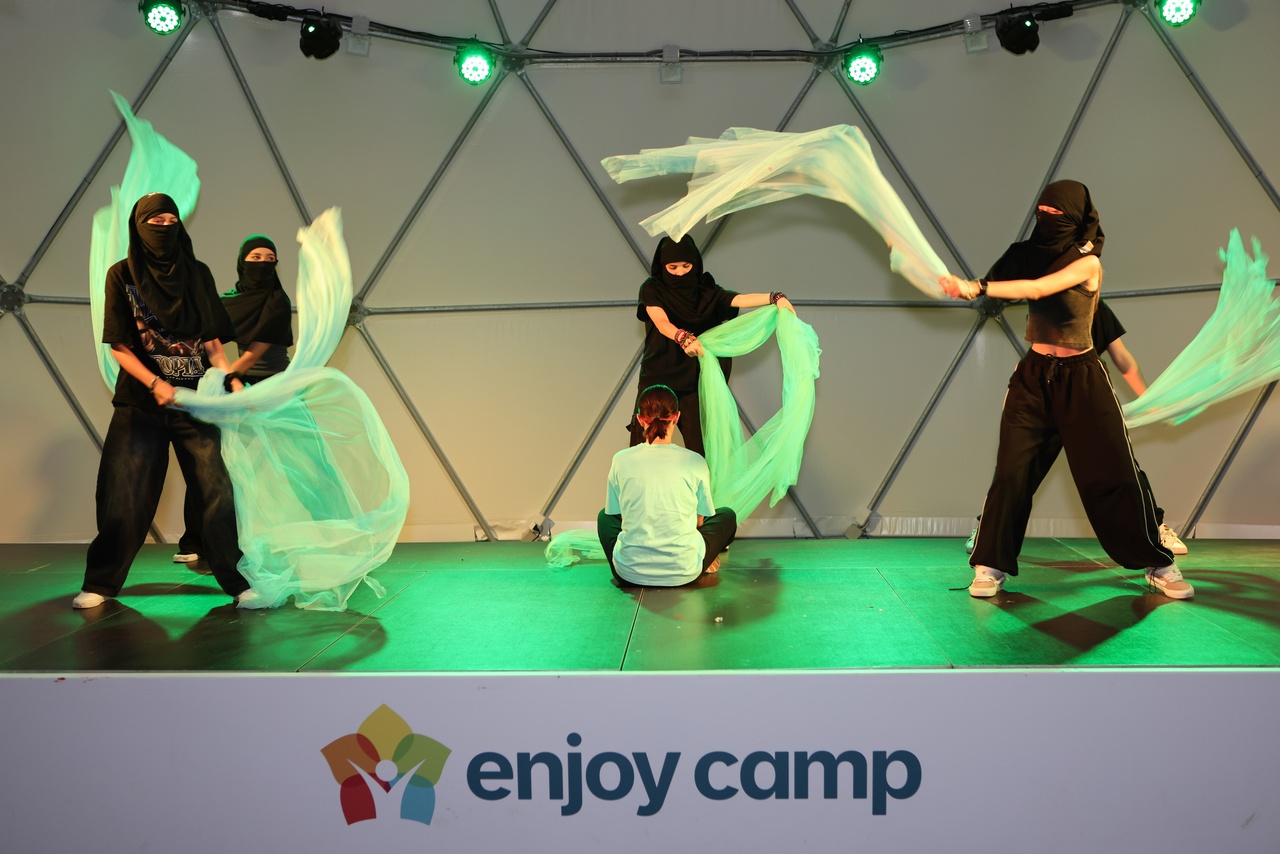 Enjoy Camp. English Ёлочки – языковой лагерь, Московская обл., Домодедово. Путевки в детский лагерь на 2026-2027 год, фото программы 12