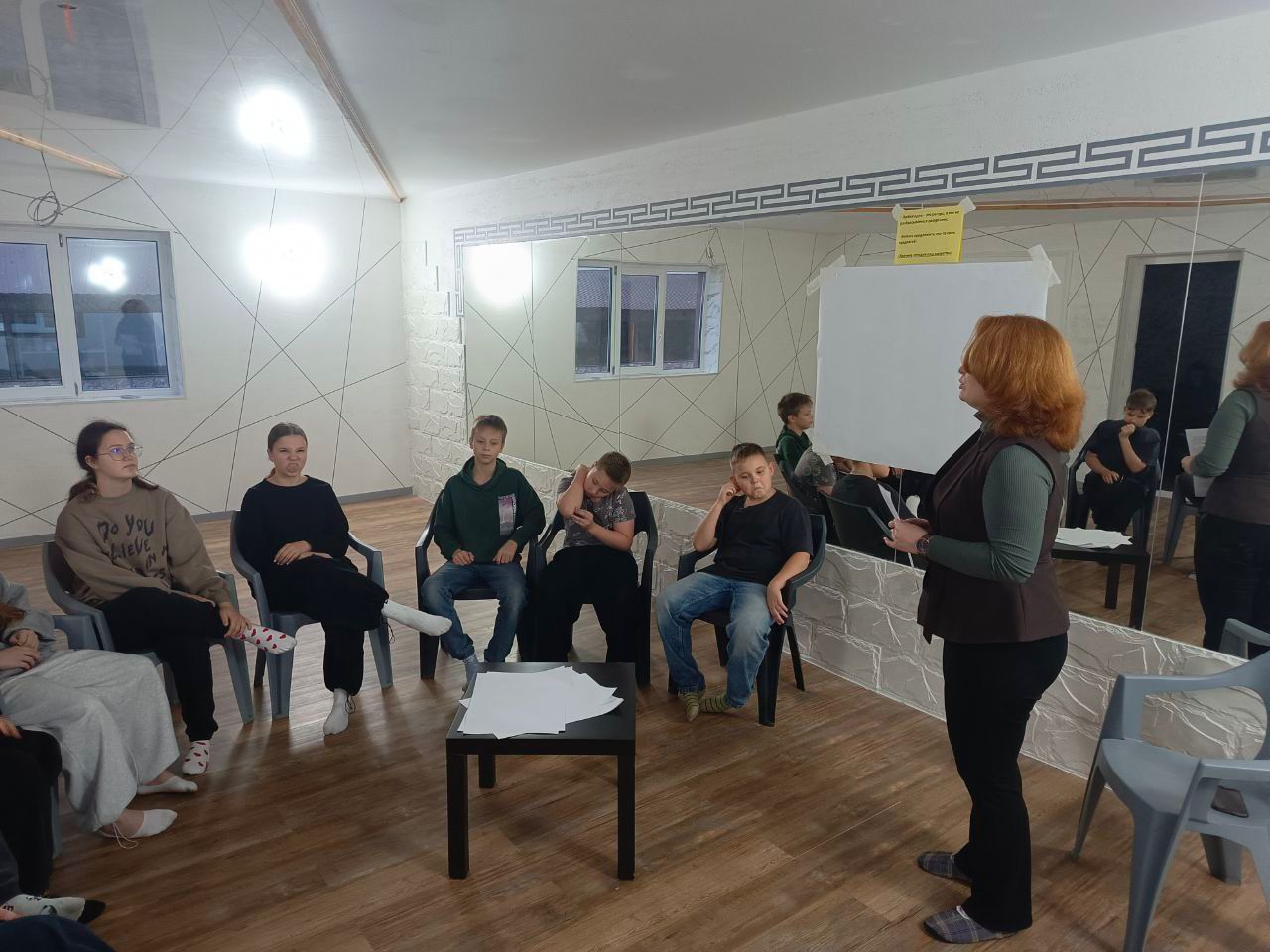 Подростково-детский творческий центр и лагерь Киноки. ДОЛ Адмиралтеец – творческий лагерь, Ленинградская обл., Гатчинский р-н. Путевки в детский лагерь на 2026 год, фото программы 3