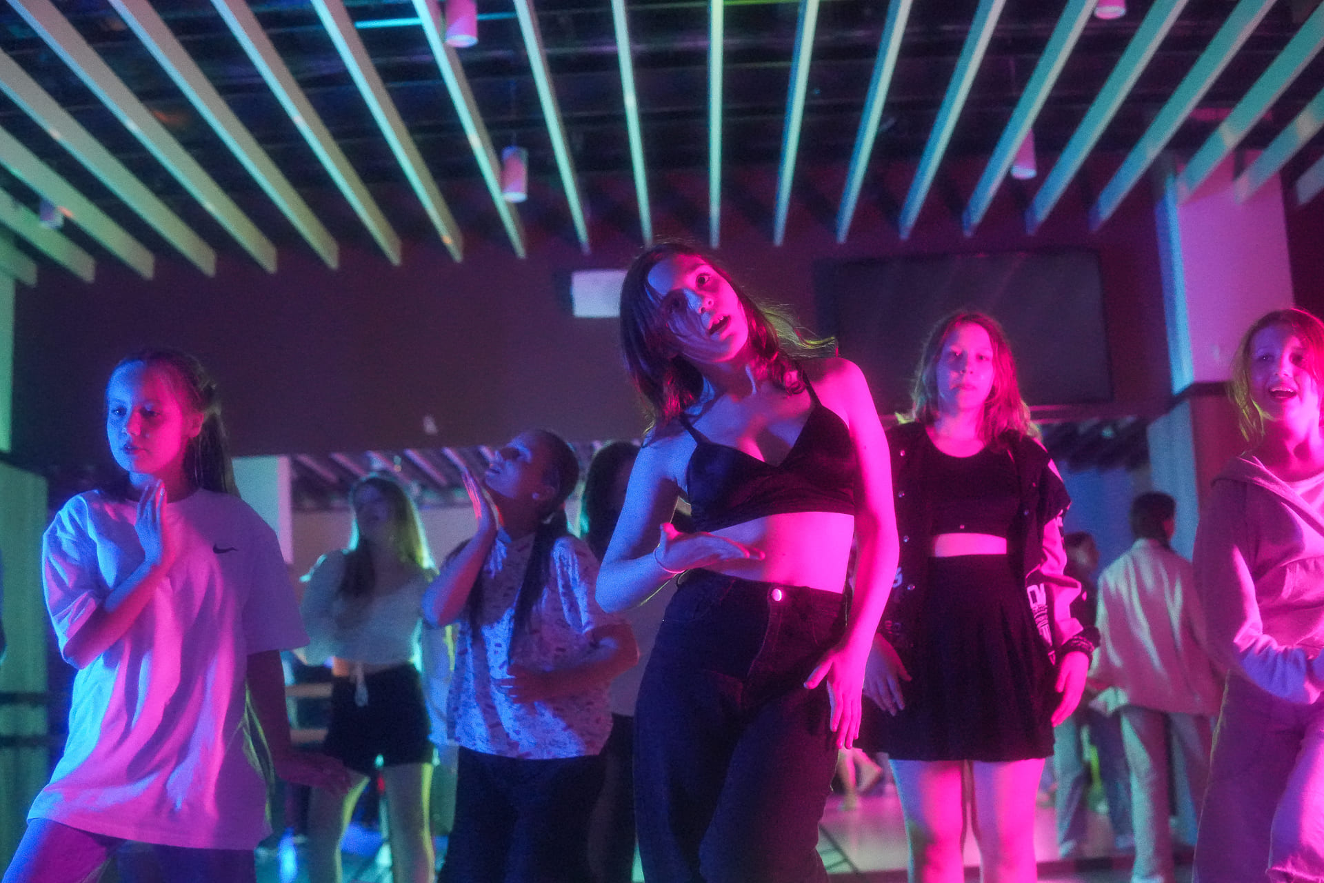Танцевальный K-pop лагерь Vysota Dance Camp – творческий лагерь, Московская обл., Истра. Путевки в детский лагерь на 2026 год, фото 10