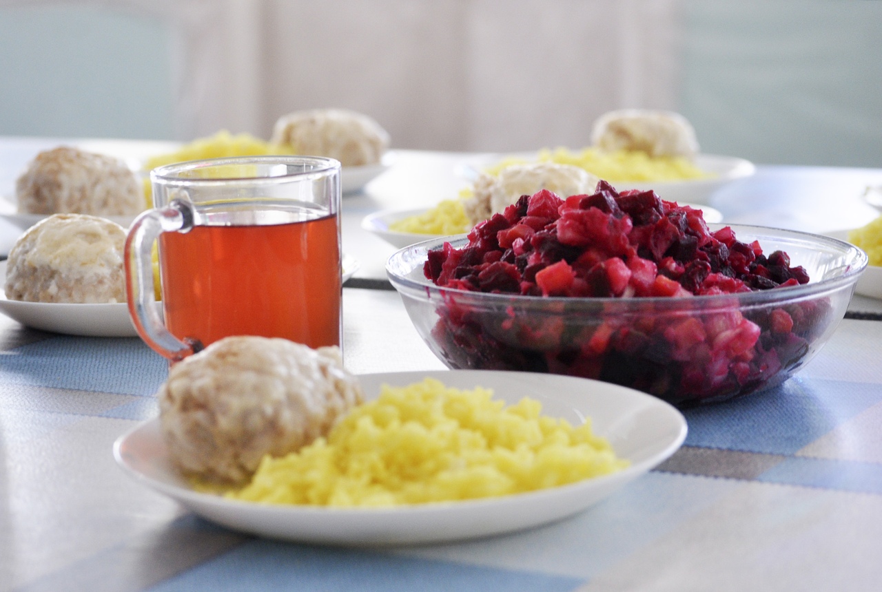 Город Мастеров - Семиозерье – туристический лагерь, Ленинградская обл., Выборгский р-н . Путевки в детский лагерь на 2026 год, фото питания 1