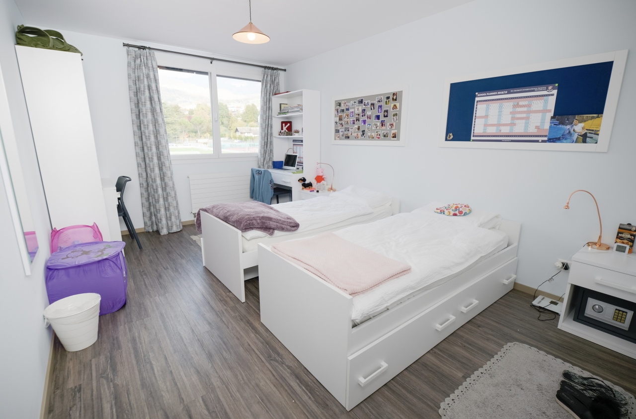 St. George’s – образовательный лагерь, Швейцария, Монтрё . Путевки в детский лагерь на 2026 год, фото размещения 1