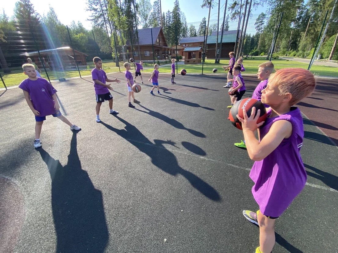 Азбука Баскетбола  – спортивный лагерь, Московская область, 3 локации. Путевки в детский лагерь на 2023-2024 год, фото 8
