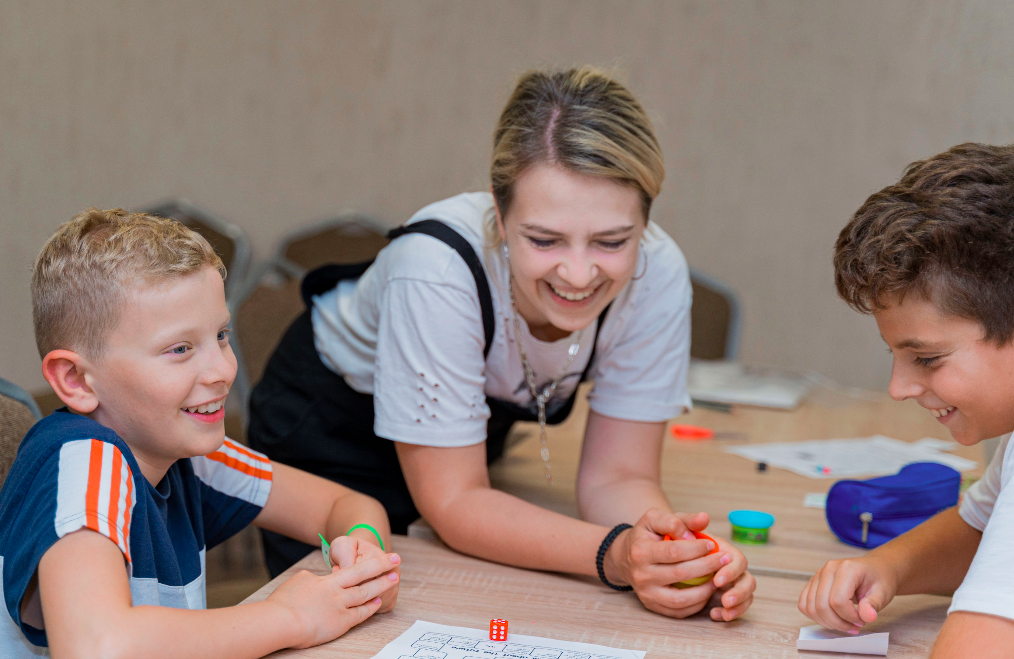 SportZania. Ершово – языковой лагерь, Московская обл., Ершово. Путевки в детский лагерь на 2026 год, фото программы 3