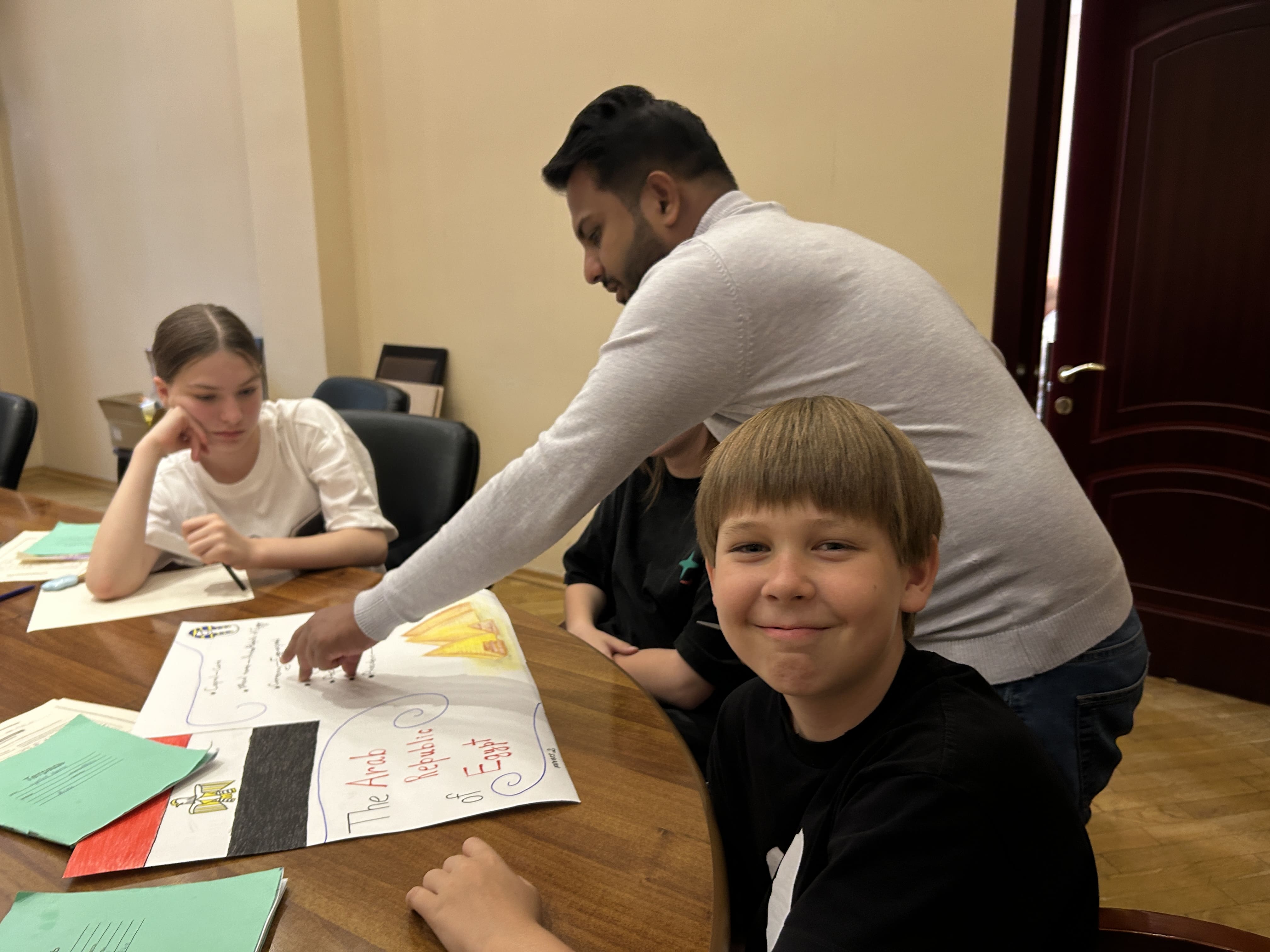 Active Lingua Camp. Сочи (Красная Поляна) – языковой лагерь, Краснодарский край, Сочи. Путевки в детский лагерь на 2026 год, фото обучения 4