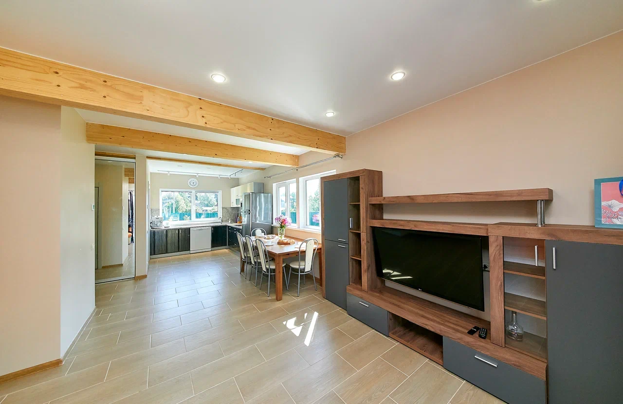 Творческие каникулы для девочек Little Stars – творческий лагерь, Ленинградская обл., Рощино. Путевки в детский лагерь на 2026 год, фото размещения 7