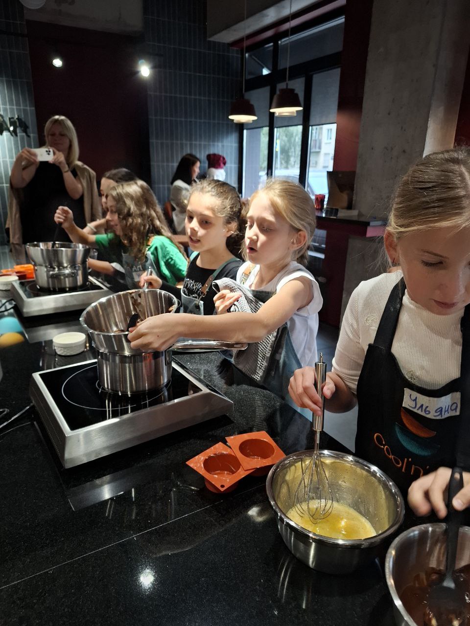 Городской кулинарный лагерь для детей – детская программа, Санкт-Петербург, м. Чкаловская. Путевки на детские программы на 2026 год, фото программы 2