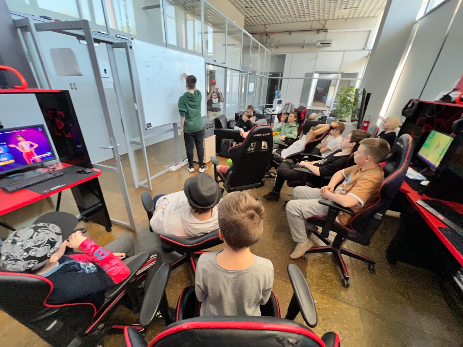 «CTRL PLAY CAMP» – путевки в летний детский киберспортивный лагерь 2023, Москва, м. Водный стадион – 2.