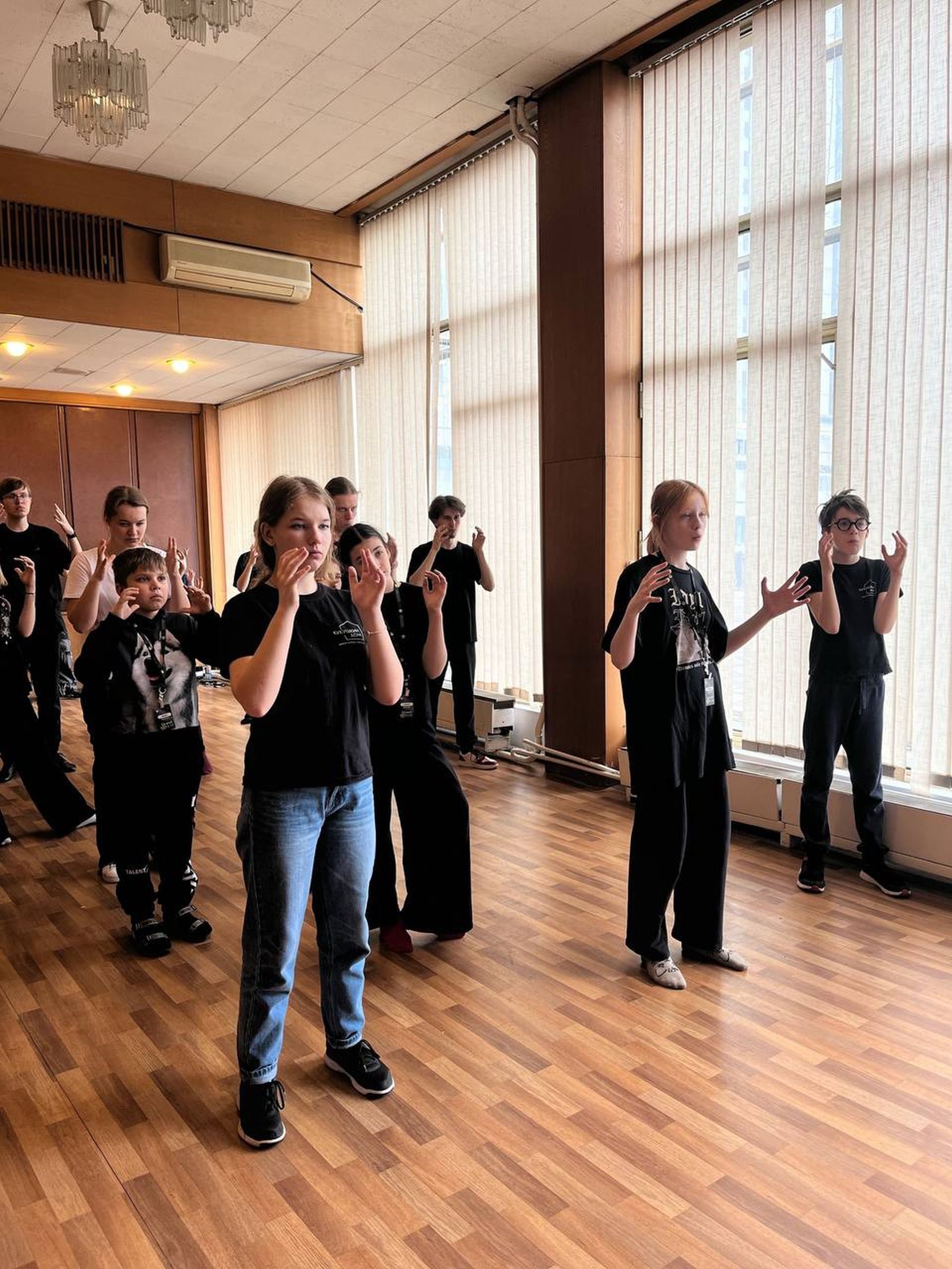 Творческий лагерь STAGE&BEAT: театр и танцы – творческий лагерь, Карелия, пос. Заозёрское. Путевки в детский лагерь на 2026 год, фото 9