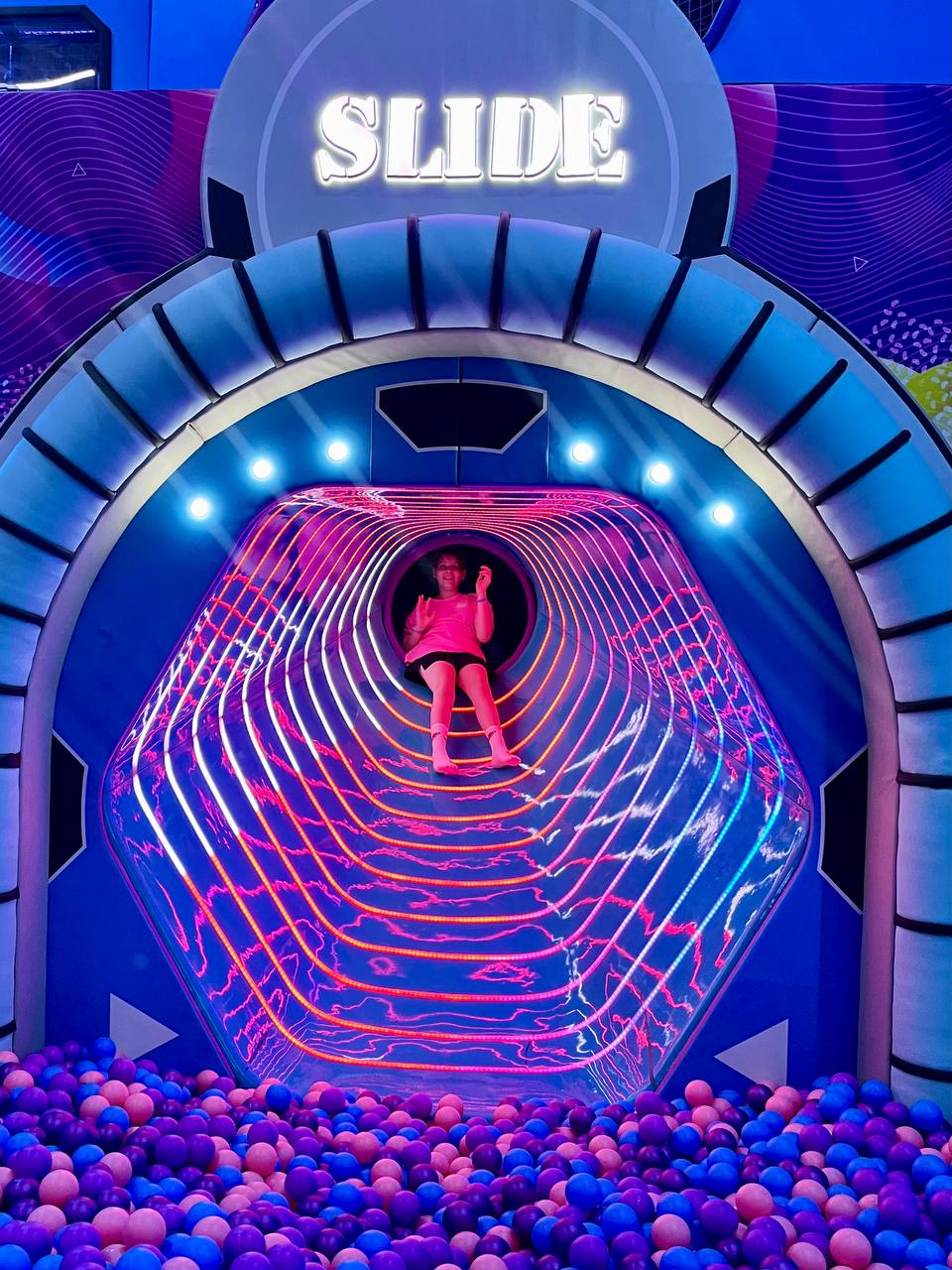 «Каникулы с Киви. ЗилАрт», Москва, м.ЗИЛ – 5.