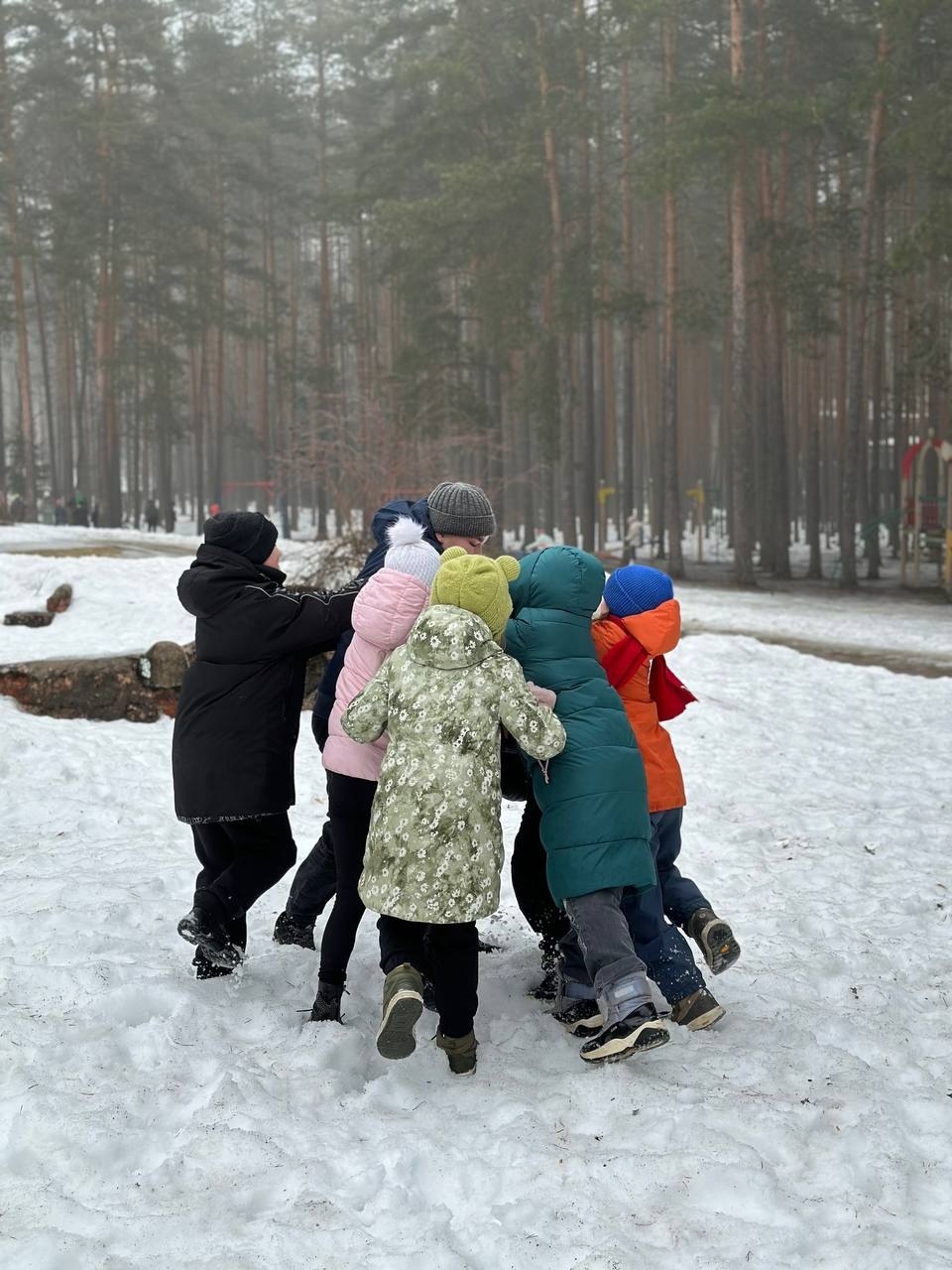 Большая Перемена – языковой лагерь, Ленинградская обл., Приозерский р-н. Путевки в детский лагерь на 2026 год, фото программы 4