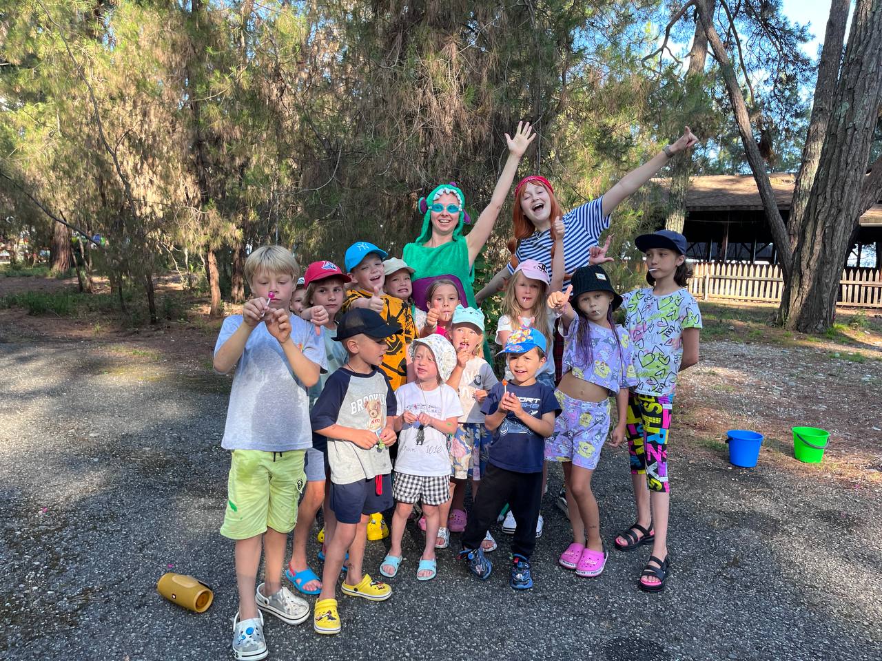 Семейный лагерь В гостях у Пеппи – семейный лагерь, Абхазия, Пицунда, с. Лдзаа. Путевки в детский лагерь на 2026 год, фото программы 12