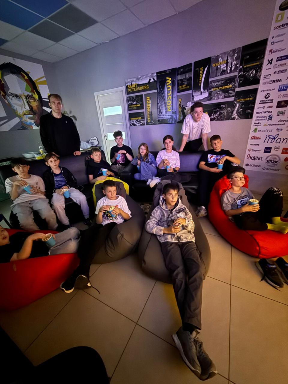 Компьютерная Академия ТОП. Ульяновск – городской лагерь, Ульяновск, 2 филиала. Путевки в детский лагерь на 2026 год, фото 11