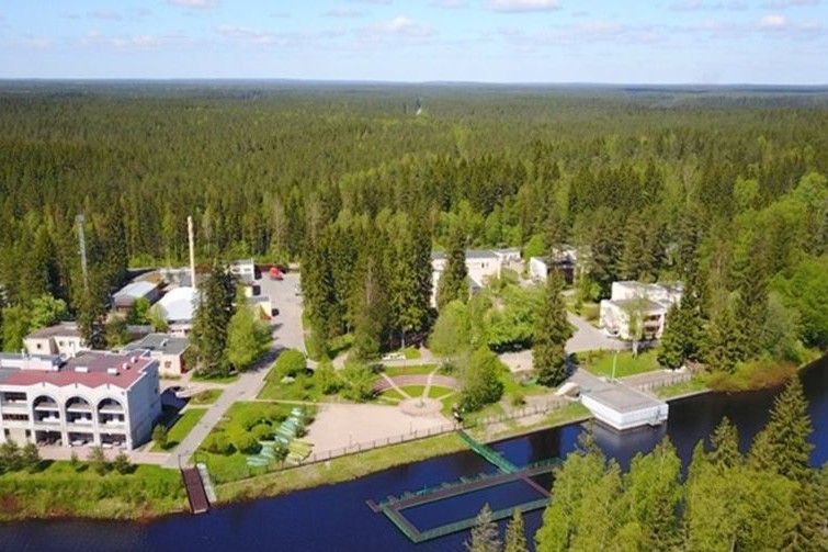 12К. Психологический тренинговый лагерь – профориентационный лагерь, Ленинградская обл., Выборгский р-н. Путевки в детский лагерь на 2026 год, фото размещения 3