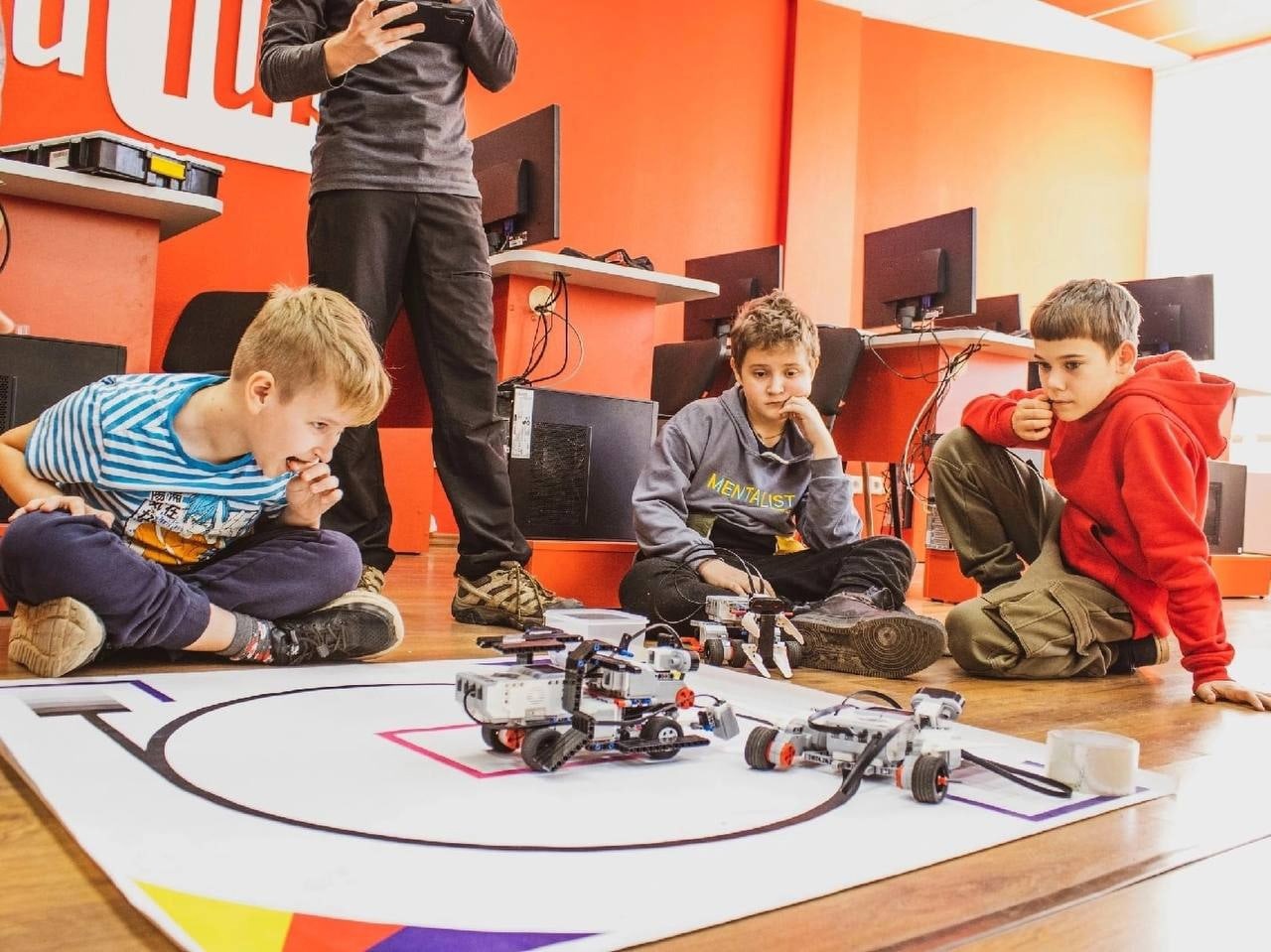 Зимние IT-каникулы в Жуковском Новогодний Хогвартс – городской лагерь, Московская область, Жуковский. Путевки в детский лагерь на 2026-2027 год, фото программы 2