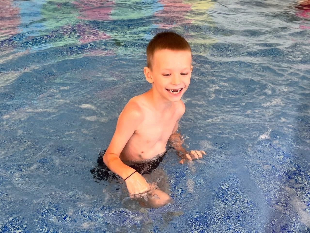 Страна Чудес в ДОЛ Жар-птица – языковой лагерь, Волгоградская обл., Городищенский р-н. Путевки в детский лагерь на 2026 год, фото размещения 1