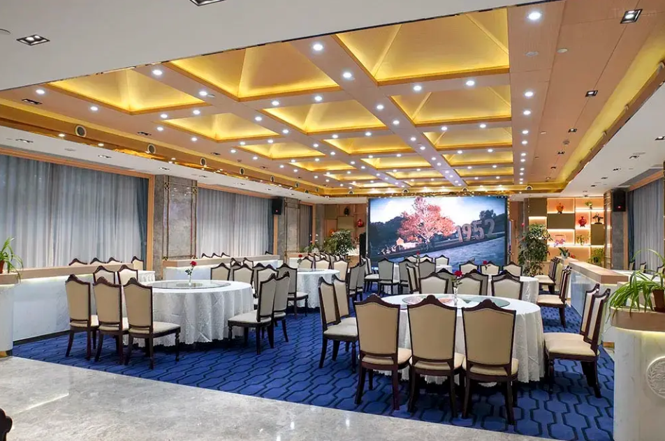 Триумф. Летняя школа SISU в Шанхае – языковой лагерь, Китай, Шанхай. Путевки в детский лагерь на 2026 год, фото питания 3