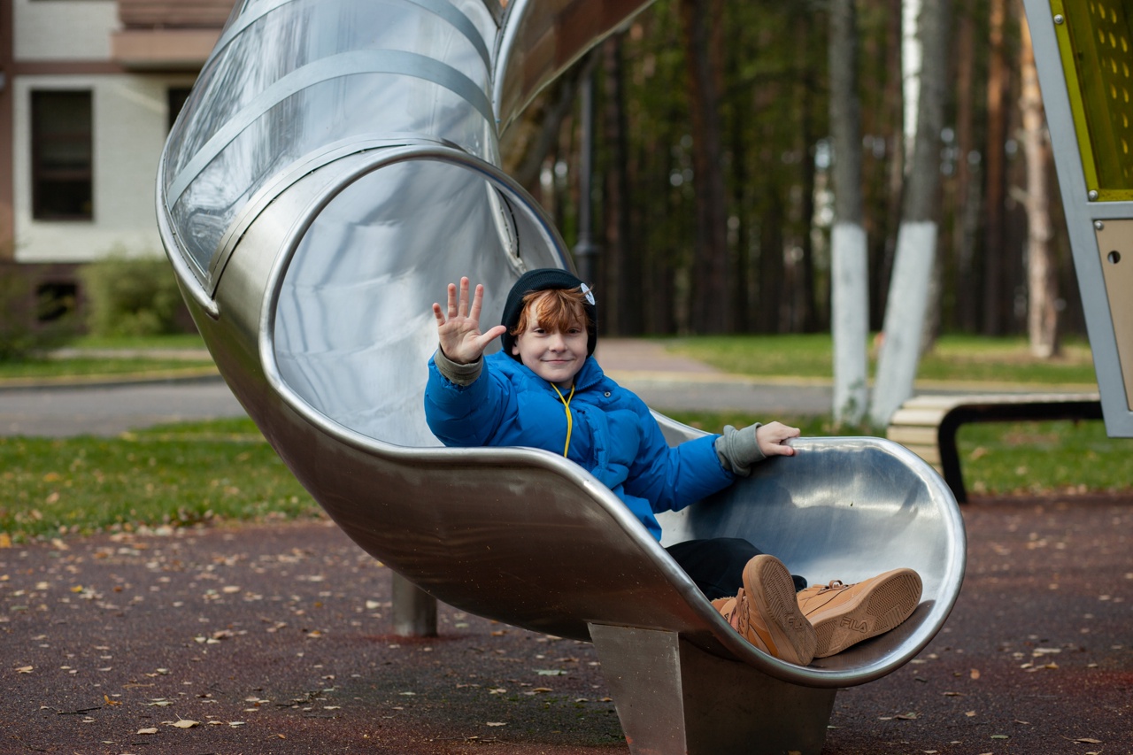 Enjoy Camp. В кадре. Ёлочки – творческий лагерь, Московская обл., Домодедово. Путевки в детский лагерь на 2026 год, фото программы 1