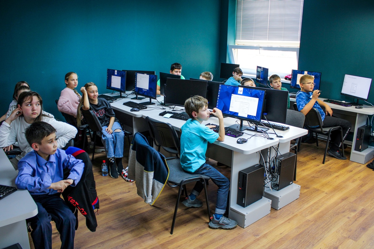 Компьютерная Академия TOP Ярославль – городской лагерь, Ярославль. Путевки в детский лагерь на 2024 год, фото 5