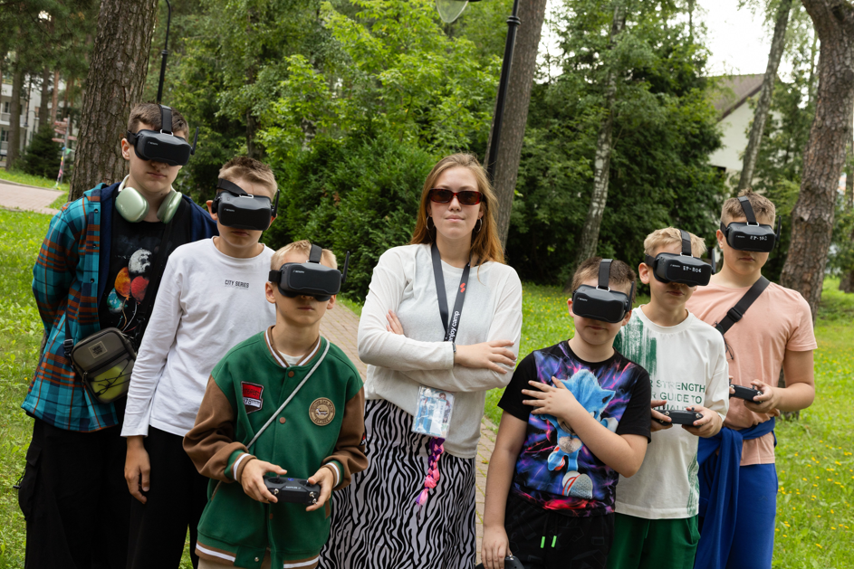 Enjoy Camp. Хештег Ёлочки – творческий лагерь, Московская обл., Домодедово. Путевки в детский лагерь на 2026 год, фото 12